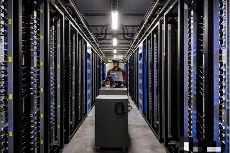 互联网根服务器体系 架构、现状与应对策略